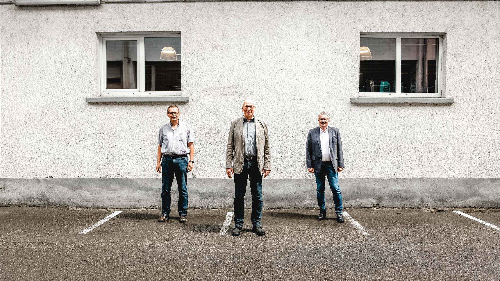 Der Caritasverbandes Saar-Hochwald verabschiedet den Mitbegründer und bis-herigen ehrenamtlichen Leiter der Tafel Saarlouis